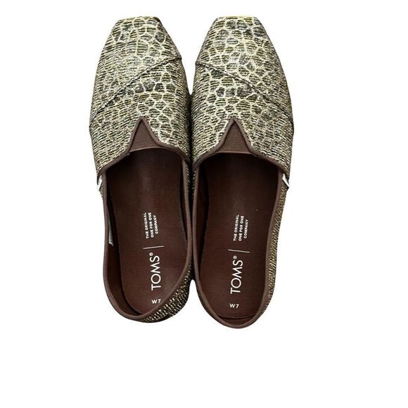 Toms Leopard Print Flats - Picture 4 of 8